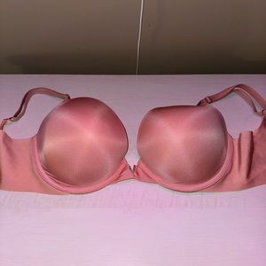 Victoria’s Secret light pink push-up bra | 32DD